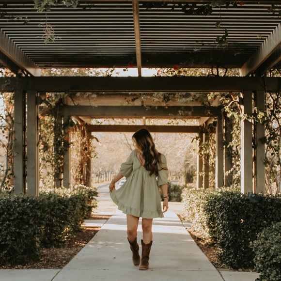 Spring Dress - Picture 1 of 3